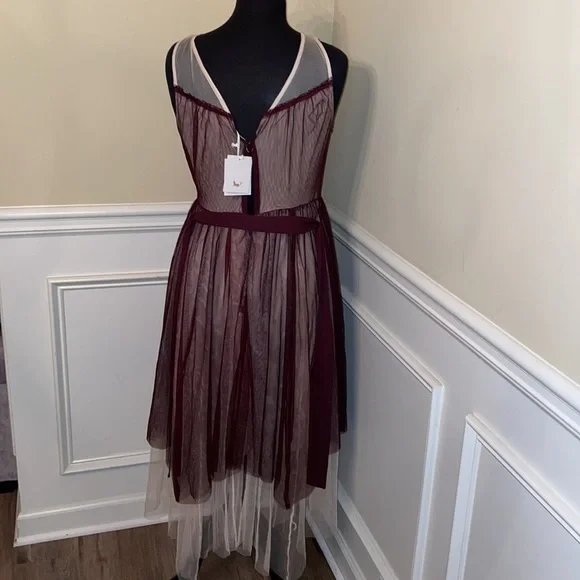 NWT LC by Lauren Conrad Runway dress size - 8 - Picture 2 of 4